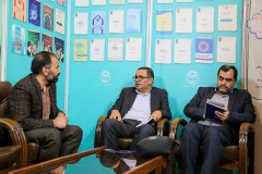 غرفه دانشگاه بین المللی مذاهب اسلامی در روز هشتم و نهم از سی و پنجمین نمایشگاه بین المللی کتاب تهران