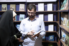 روز دوم و سوم از سی وششمین نمایشگاه بین المللی کتاب تهران، غرفه دانشگاه بین المللی مذاهب اسلامی