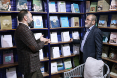 بازدید ریاست محترم دانشگاه بین المللی مذاهب اسلامی از غرفه‌های دانشگاه در سی و ششمین نمایشگاه کتاب تهران