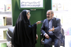 بازدید ریاست محترم دانشگاه بین المللی مذاهب اسلامی از غرفه‌های دانشگاه در سی و ششمین نمایشگاه کتاب تهران
