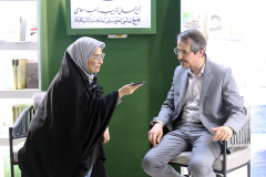 حضور هیات علمی دانشگاه بین المللی مذاهب اسلامی در غرفه دانشگاه، در سی و ششمین نمایشگاه کتاب تهران