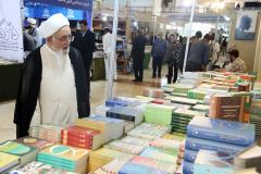 گزارش تصویری// رونمایی از کتاب «ادب اختلاف و فرهنگ تقریب»، اثری از حجت‌الاسلام عبدالکریم بی‌آزار شیرازی، انتشارات دانشگاه بین المللی مذاهب اسلامی