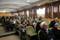 نشست علمی با عنوان فهم در علوم انسانی به همراه رونمایی از کتاب تاریخ فلسفه اثر خولیان ماریاس ترجمه دکتر سیدمحمدتقی شاکری عضو هیات علمی دانشگاه مذاهب اسلامی