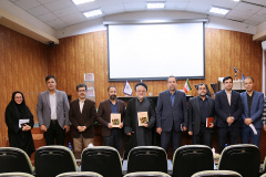 نشست علمی با عنوان فهم در علوم انسانی به همراه رونمایی از کتاب تاریخ فلسفه اثر خولیان ماریاس ترجمه دکتر سیدمحمدتقی شاکری عضو هیات علمی دانشگاه مذاهب اسلامی