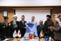 گزارش تصویری// دیدار رئیس دانشگاه بین‌المللی مذاهب اسلامی و سفیر کشور ژاپن در ایران