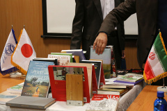 گزارش تصویری// دیدار رئیس دانشگاه بین‌المللی مذاهب اسلامی و سفیر کشور ژاپن در ایران