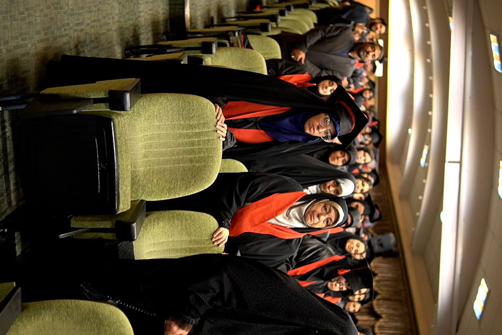 گزارش تصویری مراسم دانش‌آموختگی دانشجویان دانشگاه بین‌المللی مذاهب اسلامی در واحد مرکزی