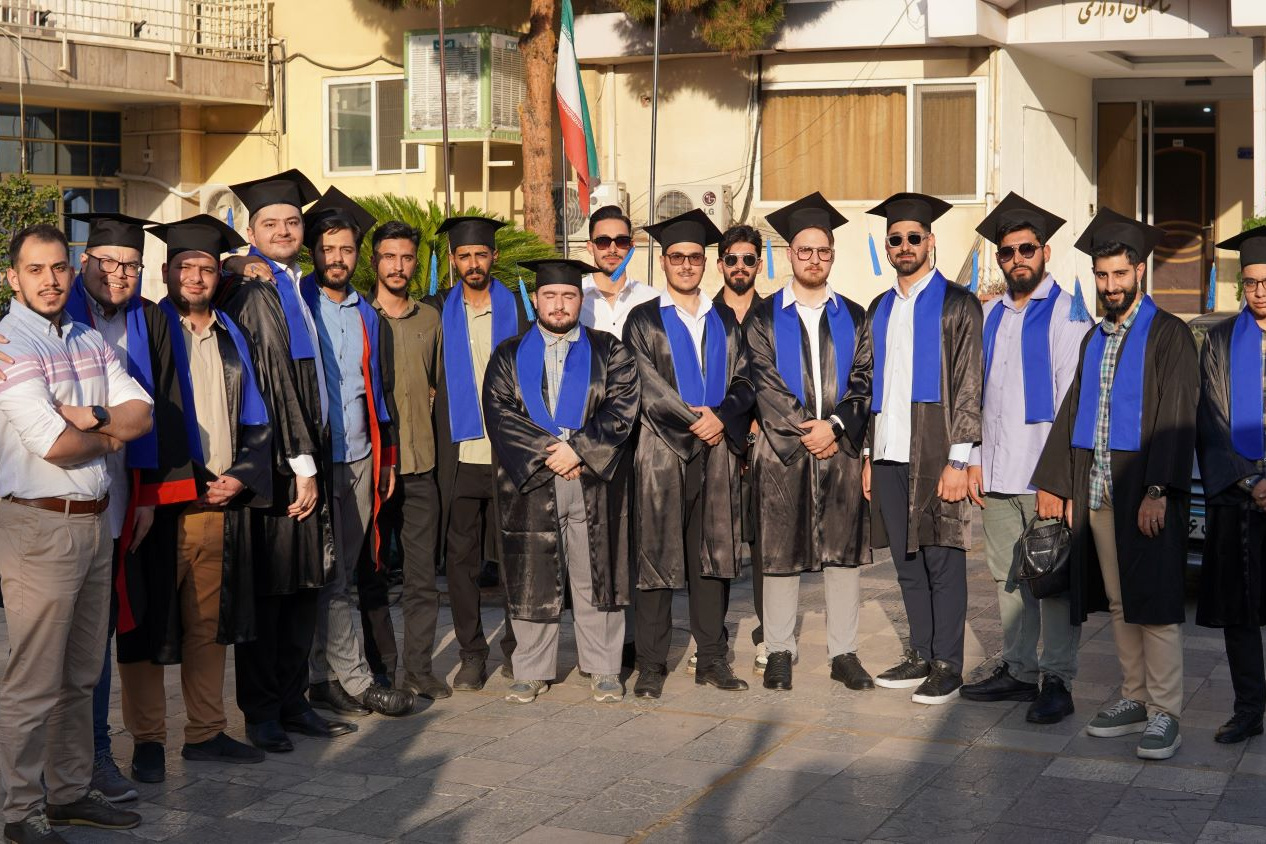 گزارش تصویری مراسم دانش‌آموختگی دانشجویان دانشگاه بین‌المللی مذاهب اسلامی در واحد مرکزی